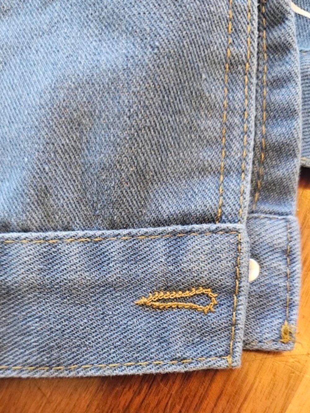 Florida Gators Denim Jean Short Jacket with Removable Hoodie Size S/M Women - Picture 10 of 14